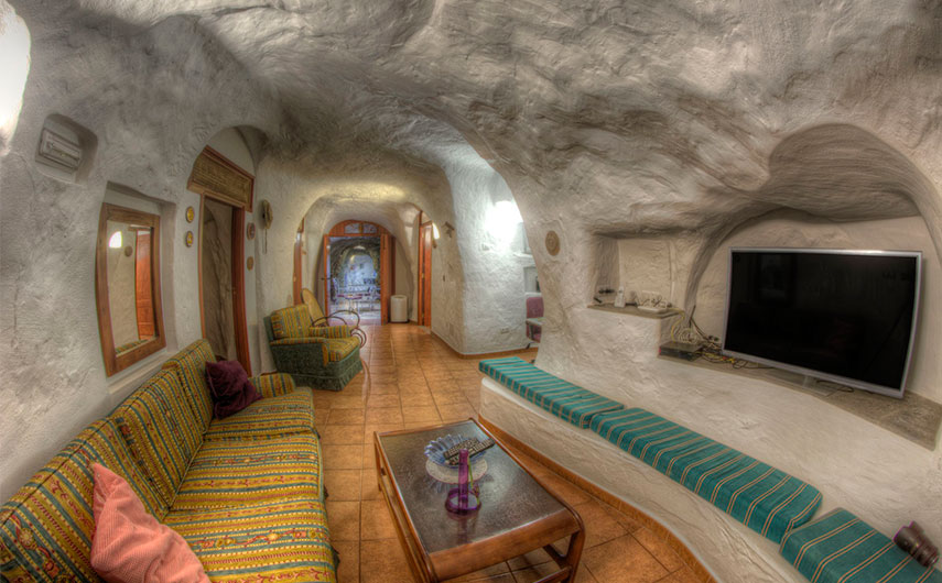 Espacios de Cuevas de Barreto