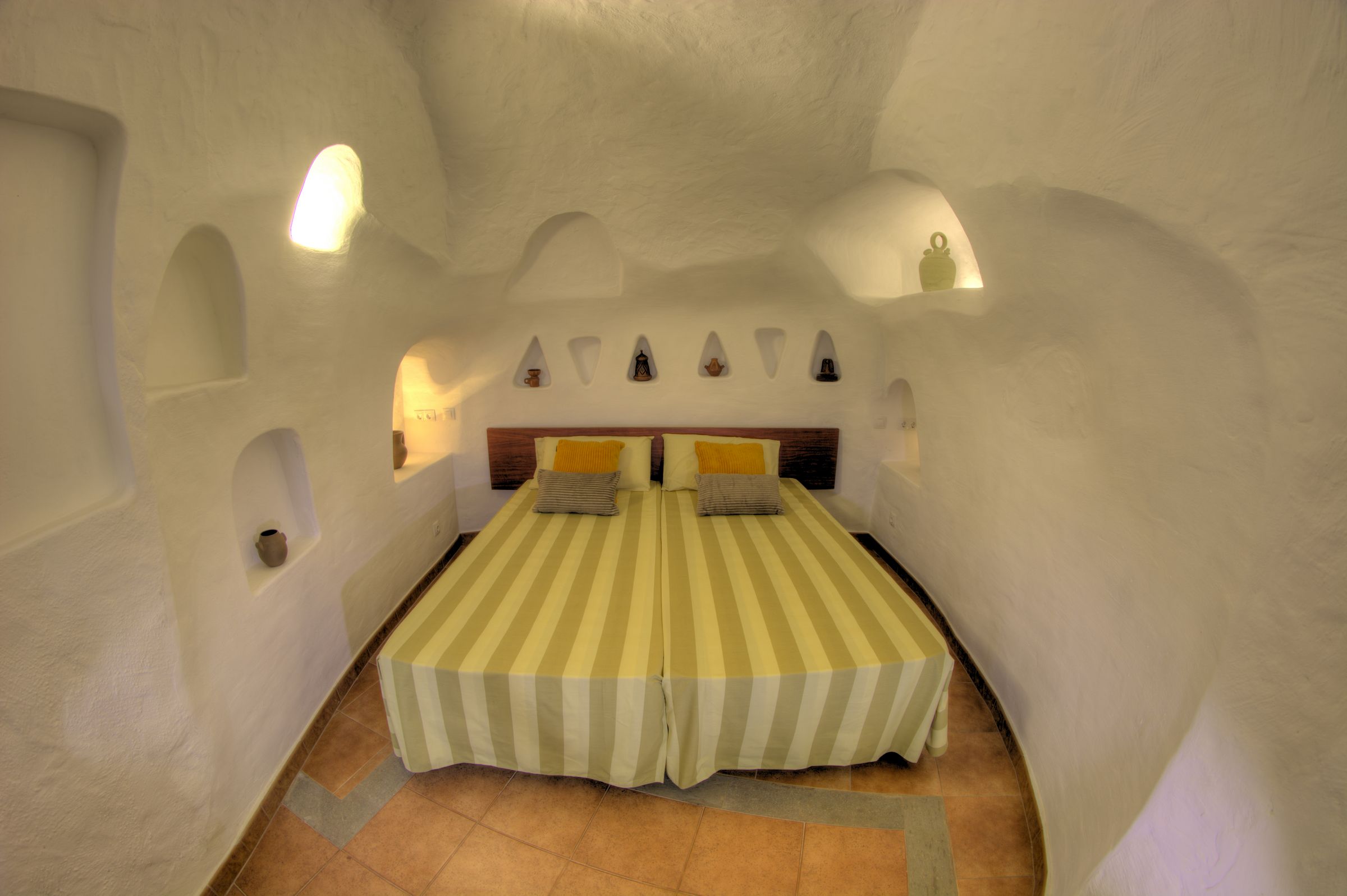 Espacios de Cuevas de Barreto